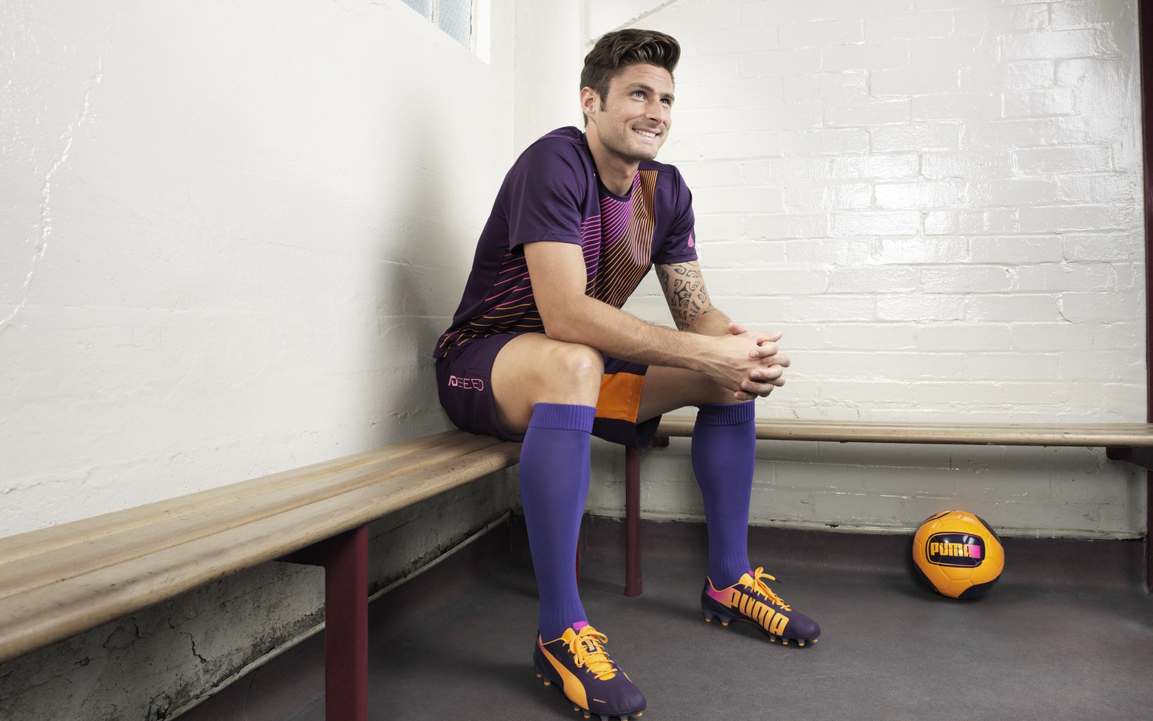 kaiyun登录入口-德甲精彩瞬间：攻守变化快，场面震撼！，德甲打法